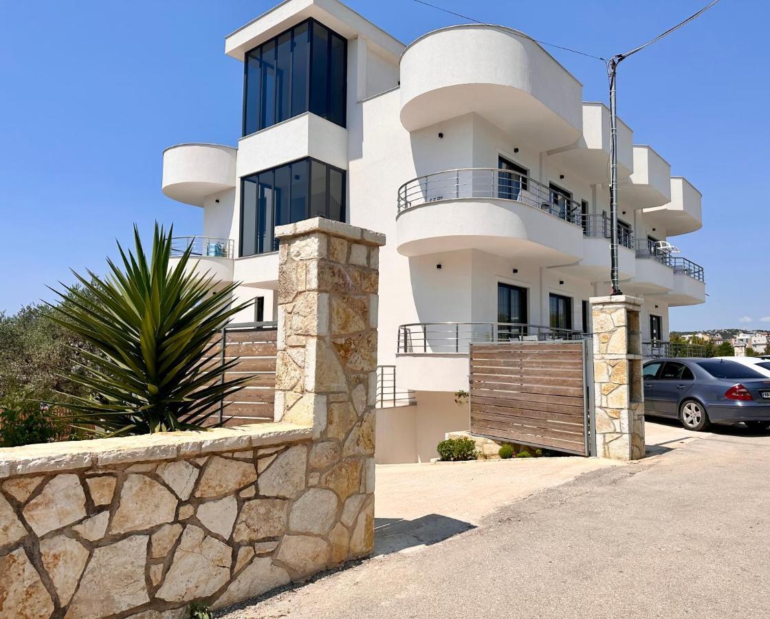 J&B Hotel Ksamil Exterior foto