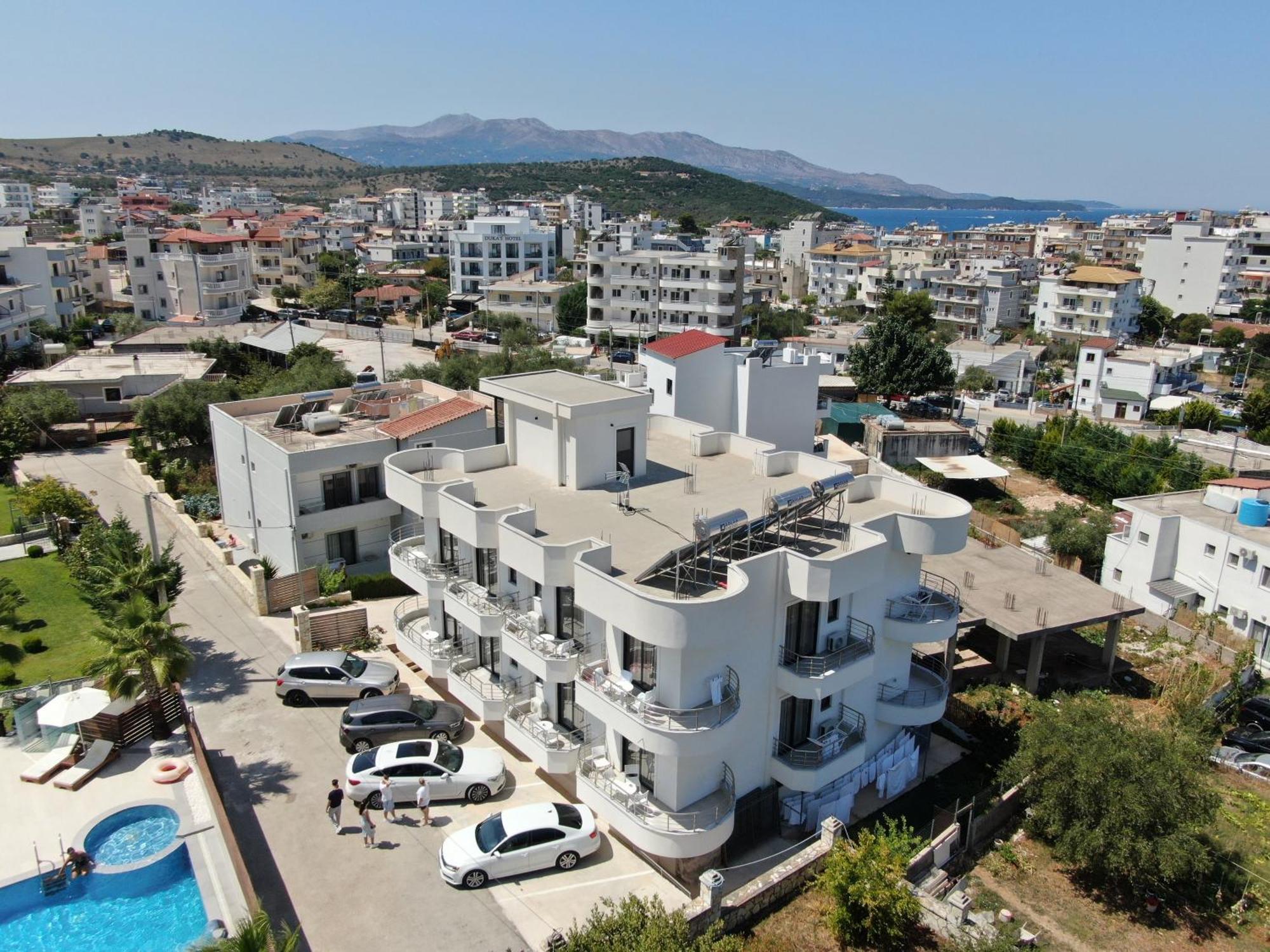 J&B Hotel Ksamil Exterior foto